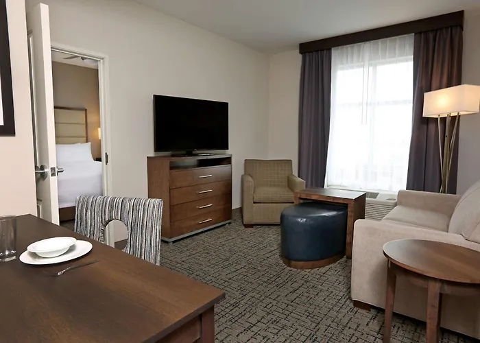 Homewood By Hilton West Fargo/sanford Medical Center Fargo