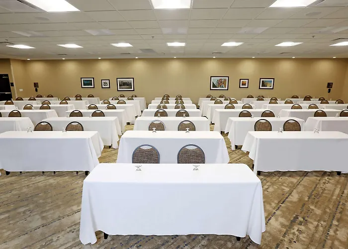 Hotel Homewood By Hilton West Fargo/sanford Medical Center 3*