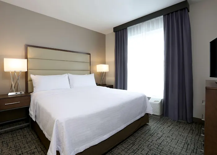 Homewood By Hilton West Fargo/sanford Medical Center Hotel