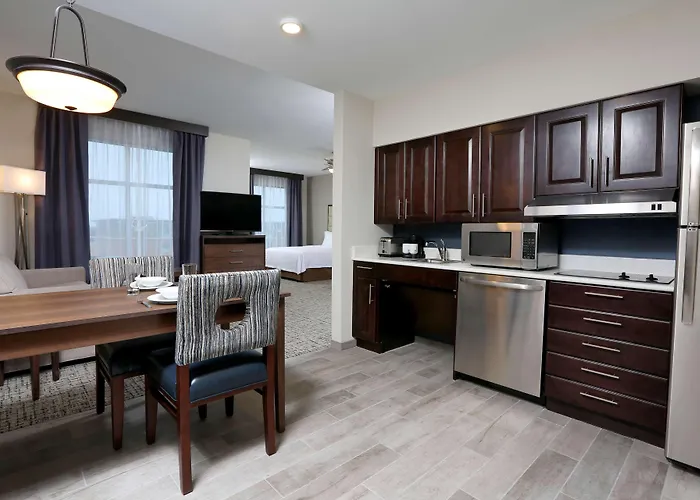 Homewood By Hilton West Fargo/sanford Medical Center Hotel Fargo