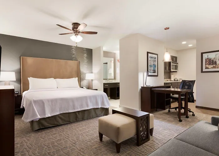 Homewood By Hilton West Fargo/sanford Medical Center